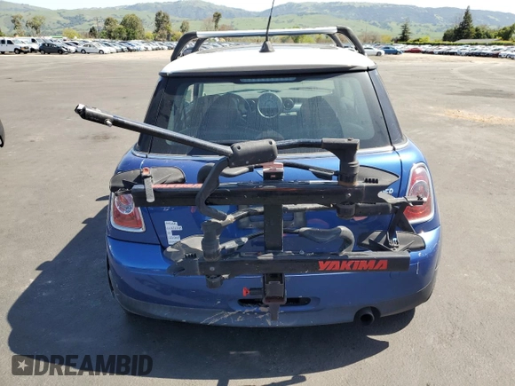 2012 MINI Hardtop with VIN WMWSU3C53CT257126, listed as a Copart auction lot 52146465 with 146,485 mi miles and Salvage Title. Bid and sale history available at DreamBid. Image 6.