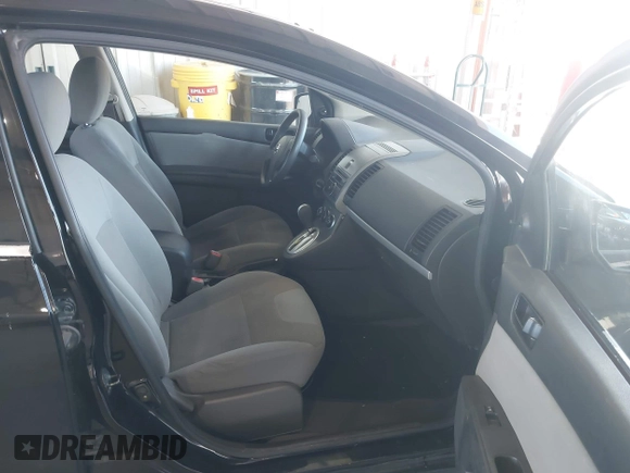 2011 Nissan Sentra SR with VIN 3N1AB6AP0BL713339, listed as a IAAI auction lot 42684022 with 180,595 mi miles and . Bid and sale history available at DreamBid. Image 5.