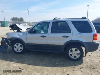 2002 Ford Escape XLT Choice with VIN 1FMYU03192KA79795, listed as a IAAI auction lot 41516066 with 1 mi miles. Bid and sale history available at carsss.com. Image 13.