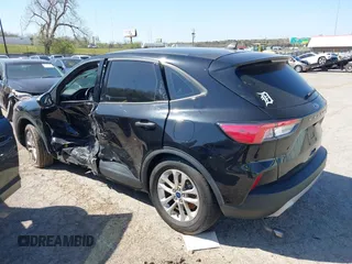 2021 Ford Escape S с VIN 1FMCU0F68MUA49499, выставлен на аукционе IAAI как лот 41980325 с пробегом 61 165 миль миль и . История ставок и продаж доступна на DreamBid. Изображение 14.