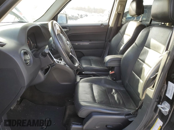 2015 Jeep Patriot Limited z VIN 1C4NJRCB2FD396695, wystawiony jako Copart lot #42388645 z przebiegiem 95 274 mil mil oraz Szkoda całkowita • Salvage title. Historia ofert i sprzedaży dostępna na DreamBid. Obrazek 7.