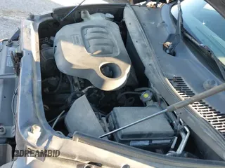 2009 Chevrolet HHR LS с VIN 3GNCA13B99S645725, выставлен на аукционе IAAI как лот 43503385 с пробегом 323 902 миль миль и . История ставок и продаж доступна на DreamBid. Изображение 13.