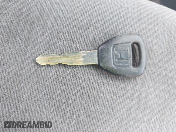 2001 Honda Civic LX z VIN 2HGES16541H612807, wystawiony jako IAAI lot #42447729 z przebiegiem 225 886 mil mil oraz . Historia ofert i sprzedaży dostępna na DreamBid. Obrazek 11.