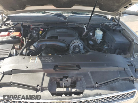 2007 Chevrolet Suburban LTZ with VIN 3GNFK16397G247722, listed as a Copart auction lot 57535675 with 160,571 mi miles and Clean title. Bid and sale history available at DreamBid. Image 12.