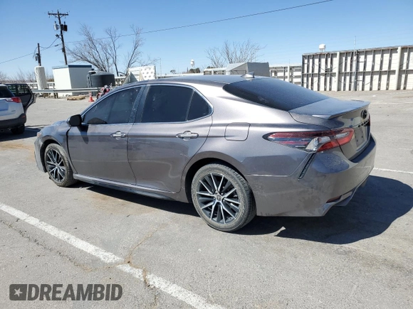 2022 Toyota Camry SE z VIN 4T1G11AK3NU657890, wystawiony jako Copart lot #49311565 z przebiegiem 61 017 mil mil oraz Szkoda całkowita • Salvage title. Historia ofert i sprzedaży dostępna na DreamBid. Obrazek 2.