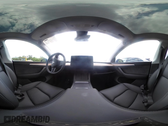 2024 Tesla Model Y Long Range z VIN 7SAYGDEE4RA247532, wystawiony jako IAAI lot #42205480 z przebiegiem 21 273 mil mil oraz . Historia ofert i sprzedaży dostępna na DreamBid. Obrazek 19.