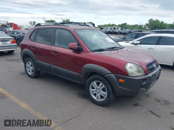 2006 Hyundai Tucson GLS with VIN KM8JN12D86U340196, listed as a IAAI auction lot 42144736 with 232,121 mi miles. Bid and sale history available at carsss.com. Image 1.