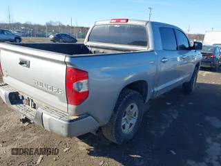 2016 Toyota Tundra 4WD Truck LTD with VIN 5TFHY5F16GX524926, listed as a IAAI auction lot 41348197 with 158,633 mi miles. Bid and sale history available at carsss.com. Image 4.