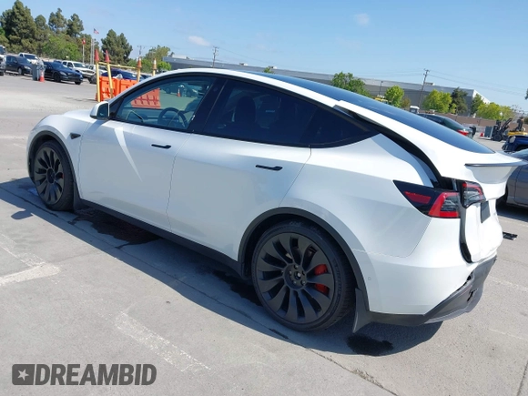 2022 Tesla Model Y Performance z VIN 7SAYGDEF2NF347456, wystawiony jako IAAI lot #42177725 z przebiegiem 29 374 mil mil oraz . Historia ofert i sprzedaży dostępna na DreamBid. Obrazek 3.