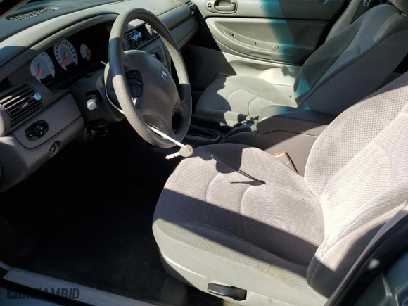 2005 Dodge Stratus Sdn SXT with VIN 1B3EL46T55N676140, listed as a Copart auction lot 50550895 with 144,207 mi miles and Salvage Title. Bid and sale history available at carsss.com. Image 7.