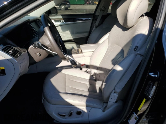 2017 Genesis G80 3.8L with VIN KMHGN4JE4HU200526, listed as a Copart auction lot 44784775 with 98,389 mi miles and Salvage Title. Bid and sale history available at DreamBid. Image 7.