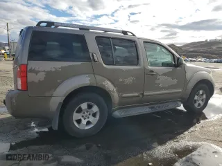 2005 Nissan Pathfinder LE with VIN 5N1AR18U45C788595, listed as a Copart auction lot 44402095 with 254,472 mi miles and Salvage Title. Bid and sale history available at carsss.com. Image 3.
