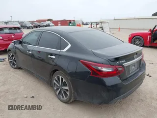 2018 Nissan Altima 2.5 S with VIN 1N4AL3AP5JC226596, listed as a IAAI auction lot 41590913 with 108,632 mi miles. Bid and sale history available at carsss.com. Image 3.