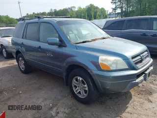 2005 Honda Pilot EX-L with RES with VIN 5FNYF18655B033214, listed as a IAAI auction lot 42003773 with 221,905 mi miles. Bid and sale history available at carsss.com. Image 1.