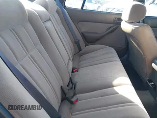 1994 Toyota Camry XLE with VIN JT2GK13E9R0025099, listed as a IAAI auction lot 41735273 with 281,833 mi miles. Bid and sale history available at carsss.com. Image 8.