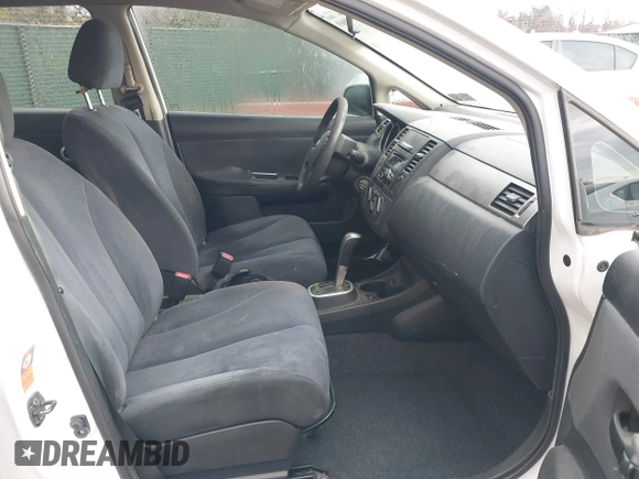 2009 Nissan Versa 1.8 S with VIN 3N1BC11E49L416720, listed as a IAAI auction lot 40960069 with 130,131 mi miles. Bid and sale history available at carsss.com. Image 5.