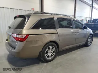 2013 Honda Odyssey EX-L with VIN 5FNRL5H68DB074276, listed as a Copart auction lot 50323735 with 154,620 mi miles and Salvage Title. Bid and sale history available at carsss.com. Image 3.