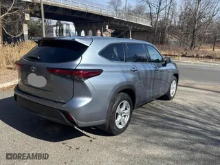 2021 Toyota Highlander L with VIN 5TDBZRBH5MS094921, listed as a Copart auction lot 46280235 with 51,882 mi miles and Clean Title. Bid and sale history available at carsss.com. Image 4.