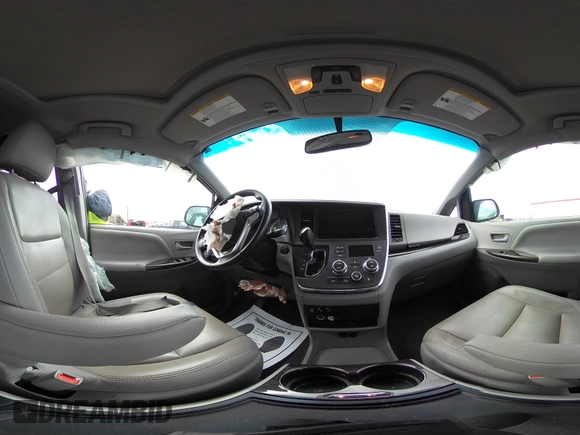 2017 Toyota Sienna XLE Auto Access Seat with VIN 5TDYZ3DC9HS795220, listed as a IAAI auction lot 41641227 with 86,336 mi miles and . Bid and sale history available at DreamBid. Image 17.