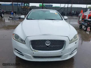 2012 Jaguar XJ with VIN SAJWA1CB7CLV35339, listed as a IAAI auction lot 41945850 with 123,501 mi miles. Bid and sale history available at carsss.com. Image 13.