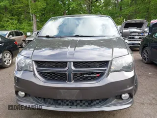 2019 Dodge Grand Caravan GT with VIN 2C4RDGEG2KR520641, listed as a IAAI auction lot 42205724 with 207,387 mi miles and . Bid and sale history available at DreamBid. Image 12.