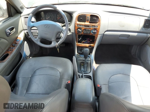 2001 Hyundai Sonata GLS with VIN KMHWF35V61A477442, listed as a Copart auction lot 64907884 with 160,326 mi miles and Salvage Title. Bid and sale history available at carsss.com. Image 8.
