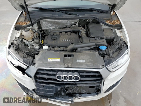 2018 Audi Q3 Premium with VIN WA1BCCFS4JR026926, listed as a Copart auction lot 44928323 with 61,118 mi miles. Bid and sale history available at carsss.com. Image 13.