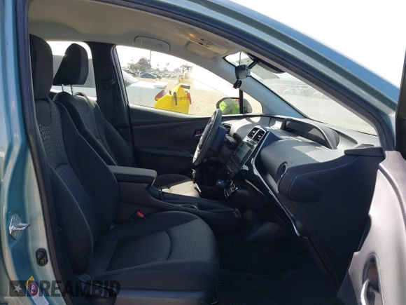 2018 Toyota Prius Two with VIN JTDKBRFU7J3064943, listed as a IAAI auction lot 42077330 with 108,223 mi miles and . Bid and sale history available at carsss.com. Image 5.