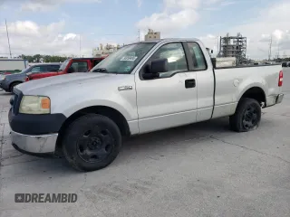 2007 Ford F-150 XL with VIN 1FTRF12247NA01532, listed as a Copart auction lot 55058495 with 132,823 mi miles and Salvage title. Bid and sale history available at DreamBid. Image 1.