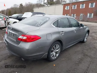 2012 Infiniti M with VIN JN1BY1AR0CM390473, listed as a IAAI auction lot 41638674 with 93,702 mi miles. Bid and sale history available at carsss.com. Image 4.