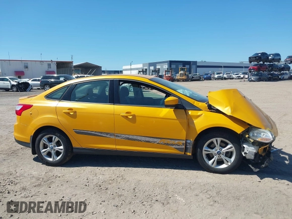 2012 Ford Focus SE with VIN 1FAHP3F25CL474527, listed as a IAAI auction lot 41772846 with 98,880 mi miles. Bid and sale history available at carsss.com. Image 14.
