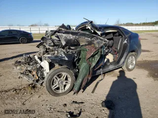 2019 Ford Fiesta SE with VIN 3FADP4BJ6KM139825, listed as a Copart auction lot 48018275 with 0 mi miles and Salvage Title. Bid and sale history available at carsss.com. Image 1.
