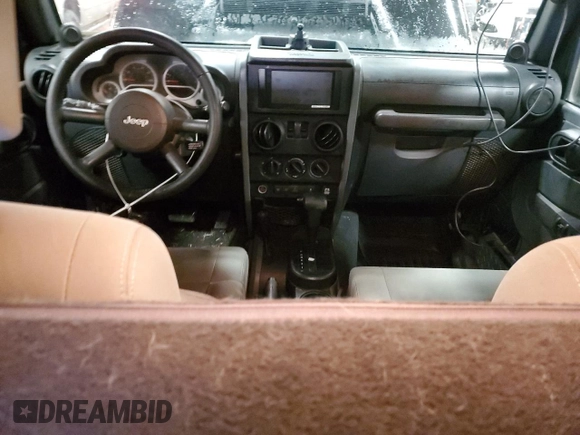 2010 Jeep Wrangler Rubicon with VIN 1J4BA6D10AL106213, listed as a Copart auction lot 86306184 with 180,825 mi miles and Clean title. Bid and sale history available at DreamBid. Image 8.