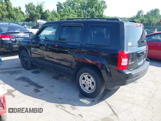 2017 Jeep Patriot Sport with VIN 1C4NJRBB0HD144884, listed as a IAAI auction lot 42568905 with 144,089 mi miles and . Bid and sale history available at DreamBid. Image 3.
