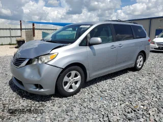 2011 Toyota Sienna LE AAS with VIN 5TDKK3DC3BS168496, listed as a Copart auction lot 60468485 with 172,877 mi miles and Salvage title. Bid and sale history available at DreamBid. Image 1.