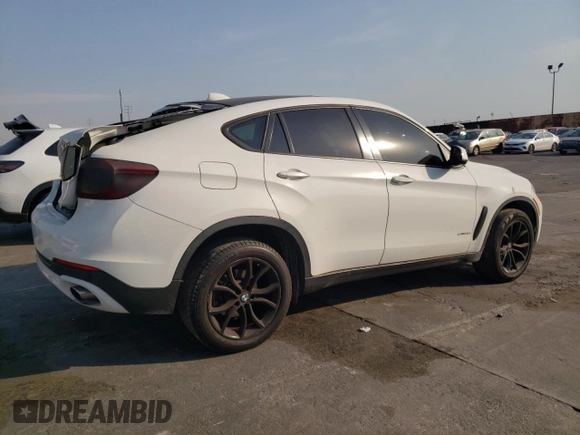 2016 BMW X6 sDrive35i with VIN 5UXKU0C52G0F92890, listed as a Copart auction lot 87875115 with 101,927 mi miles and Salvage Title. Bid and sale history available at carsss.com. Image 3.