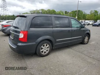 2011 Chrysler Town & Country Touring with VIN 2A4RR5DG2BR727483, listed as a Copart auction lot 55968655 with 161,807 mi miles and Clean Title. Bid and sale history available at DreamBid. Image 3.