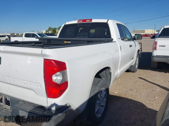 2016 Toyota Tundra 4WD Truck SR with VIN 5TFUW5F1XGX539529, listed as a IAAI auction lot 42044488 with 271,734 mi miles. Bid and sale history available at carsss.com. Image 4.