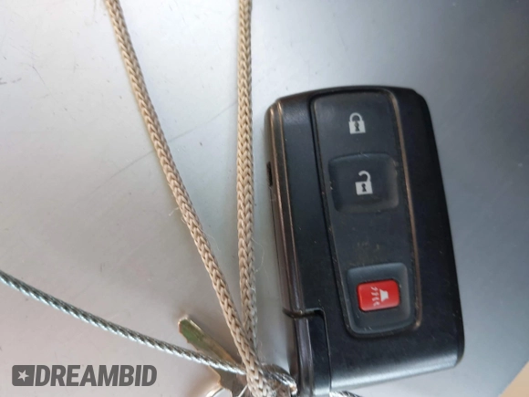 2004 Toyota Prius with VIN JTDKB20U840035148, listed as a IAAI auction lot 42086608 with 87,207 mi miles and . Bid and sale history available at DreamBid. Image 11.