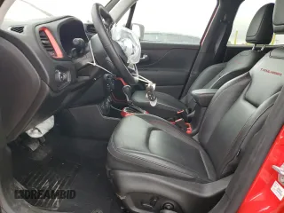 2020 Jeep Renegade Trailhawk with VIN ZACNJBC18LPL78758, listed as a Copart auction lot 56704665 with Not provided miles and Salvage title. Bid and sale history available at DreamBid. Image 7.