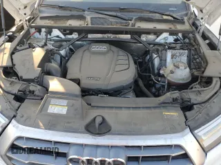 2020 Audi Q5 Premium with VIN WA1ANAFY3L2110603, listed as a Copart auction lot 83732574 with 70,162 mi miles and Clean Title. Bid and sale history available at carsss.com. Image 12.