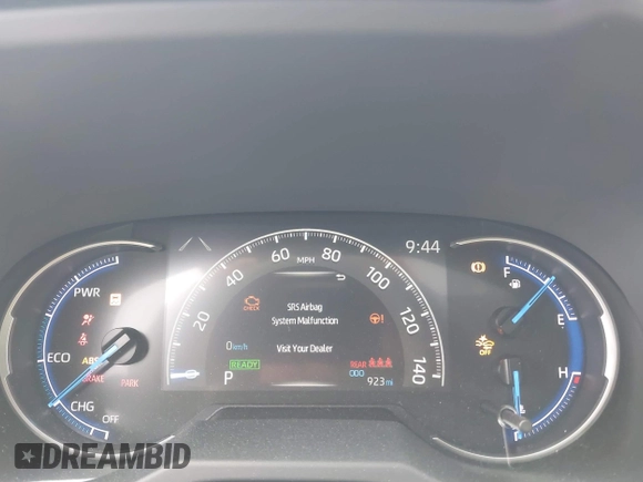 2024 Toyota RAV4 Hybrid XLE Premium with VIN JTMB6RFV0RD140022, listed as a IAAI auction lot 41779613 with 923 mi miles. Bid and sale history available at carsss.com. Image 7.