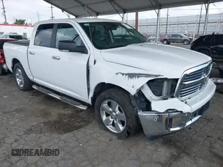 2017 Ram 1500 Big Horn z VIN 1C6RR7LM6HS872064, wystawiony jako IAAI lot #42121785 z przebiegiem 119 014 mil mil oraz . Historia ofert i sprzedaży dostępna na DreamBid. Obrazek 1.