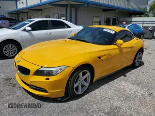 2013 BMW Z4 sDrive28i with VIN WBALL5C59DJ104203, listed as a Copart auction lot 59781425 with 116,002 mi miles and Salvage title. Bid and sale history available at DreamBid. Image 1.