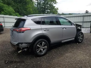 2016 Toyota RAV4 XLE with VIN 2T3RFREV4GW511425, listed as a Copart auction lot 63194645 with 89,276 mi miles and Salvage title. Bid and sale history available at DreamBid. Image 3.