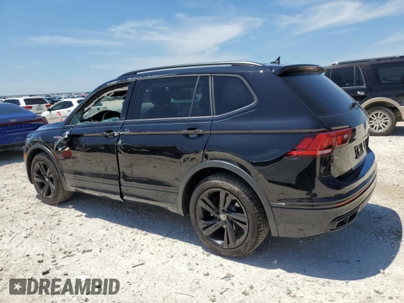 2024 Volkswagen Tiguan SE R-Line Black with VIN 3VVCB7AX0RM224988, listed as a Copart auction lot 56333575 with 1,158 mi miles and Salvage title. Bid and sale history available at DreamBid. Image 2.