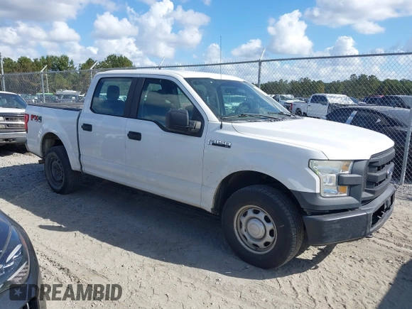 2015 Ford F-150 XLT with VIN 1FTEW1EF2FFC58131, listed as a IAAI auction lot 40736696 with 194,852 mi miles. Bid and sale history available at carsss.com. Image 13.
