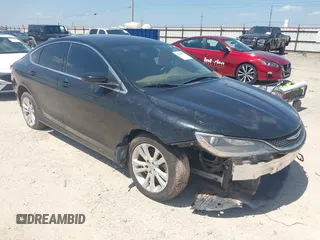 2015 Chrysler 200 Limited z VIN 1C3CCCAG0FN516456, wystawiony jako IAAI lot #42424651 z przebiegiem Nie podano mil oraz . Historia ofert i sprzedaży dostępna na DreamBid. Obrazek 1.