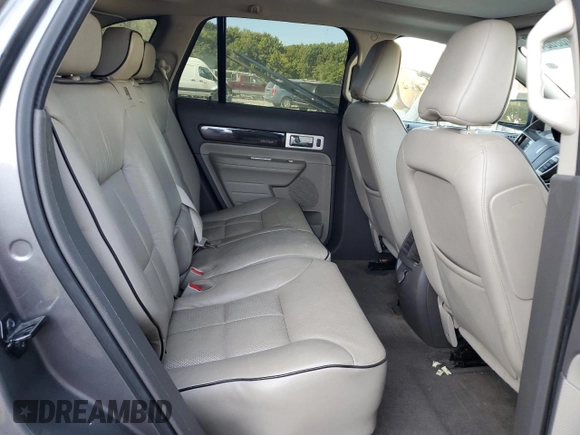 2009 Lincoln MKX with VIN 2LMDU88C69BJ13322, listed as a Copart auction lot 70686844 with 129,384 mi miles and Salvage Title. Bid and sale history available at DreamBid. Image 11.