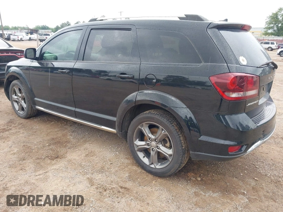2017 Dodge Journey Crossroad Plus with VIN 3C4PDDGG1HT526083, listed as a IAAI auction lot 42357902 with 211,626 mi miles and . Bid and sale history available at DreamBid. Image 3.